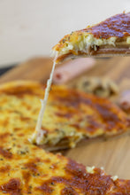 Load image into Gallery viewer, Ham and Mushroom Pizza