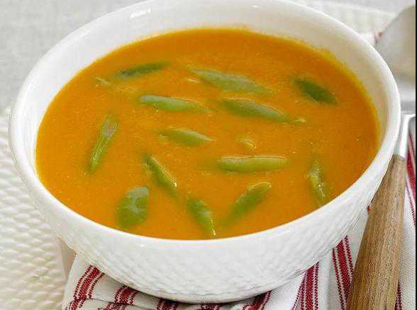 Green bean soup